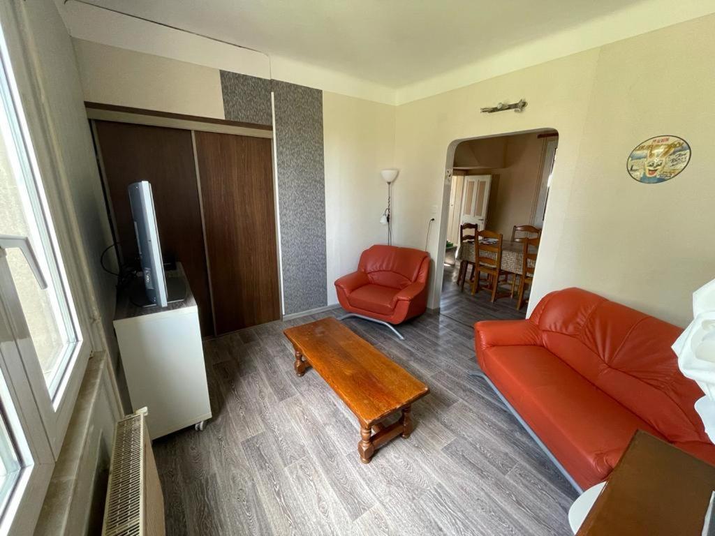 Sympathique Maison Сарґемін Екстер'єр фото