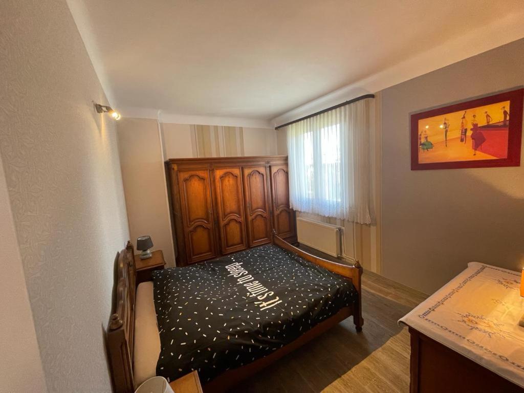 Sympathique Maison Сарґемін Екстер'єр фото